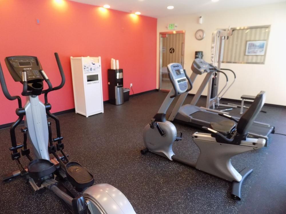 Ramada By Wyndham Burbank Airport Ξενοδοχείο Εξωτερικό φωτογραφία