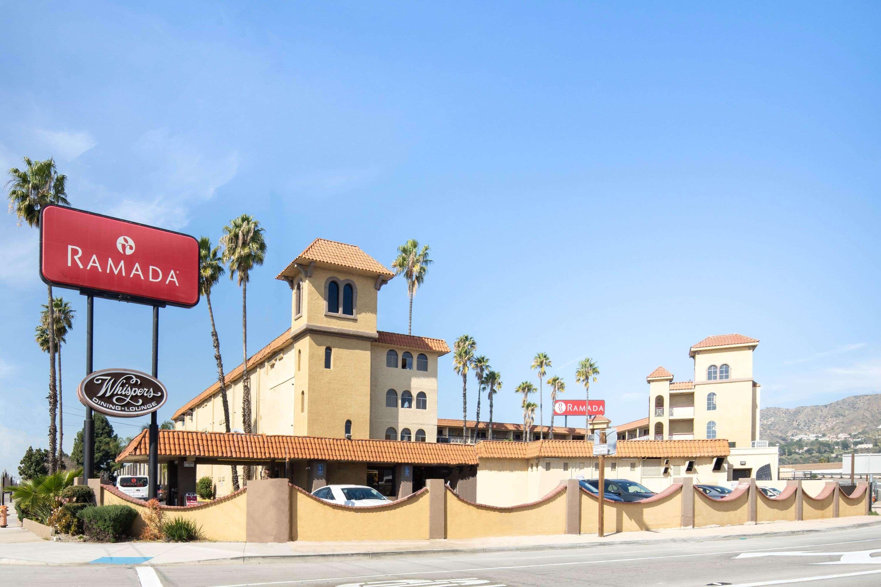Ramada By Wyndham Burbank Airport Ξενοδοχείο Εξωτερικό φωτογραφία